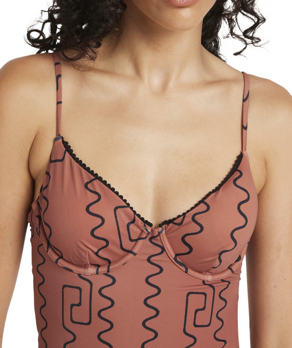 Rvca Thought Pattern Underwire Mahogany. Rvca Swimwear - One Piece in Womens Swimwear - One Piece & Womens Swimwear. Code: 23O304543