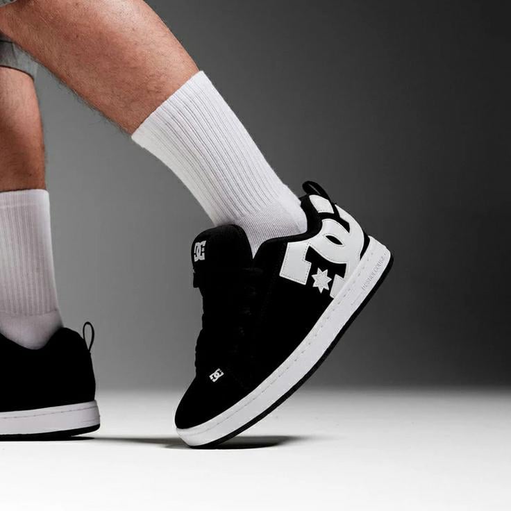 Dc Shoes Court Graffik Black. Dc Shoes Shoes in Mens Shoes & Mens Footwear. Code: 300529