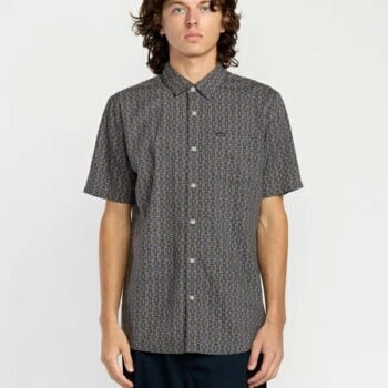 Volcom Scaler Stone Woven Ss Moonbeam. Volcom Knitwears in Mens Knitwears & Mens Jackets, Jumpers & Knits. Code: A0432402