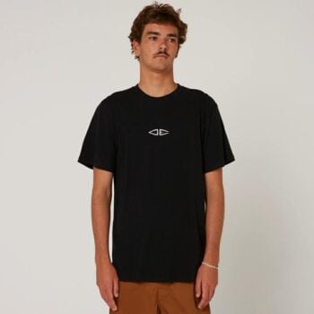 Ocean And Earth Diamond Logo Tee Black. Ocean And Earth Tees in Mens Tees & Mens T-shirts & Singlets. Code: CMTS01125