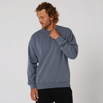 Ocean And Earth Big Mens Priority Crew Blue. Ocean And Earth Sweats in Mens Sweats & Mens Jackets, Jumpers & Knits. Code: COCS02222