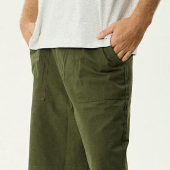 Afends Glider Pleated Shorts 22 Militsry. Afends Walkshorts - Fitted Waist in Mens Walkshorts - Fitted Waist & Mens Shorts. Code: M244307