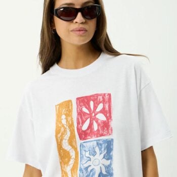 Afends Zephyr Os Tee White. Afends Tees in Womens Tees & Womens T-shirts & Singlets. Code: W261011