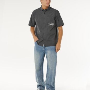 Rip Curl Inner Visions S/s Shirt Black. Rip Curl Shirts - Short Sleeve in Mens Shirts - Short Sleeve & Mens Shirts. Code: 06JMSH
