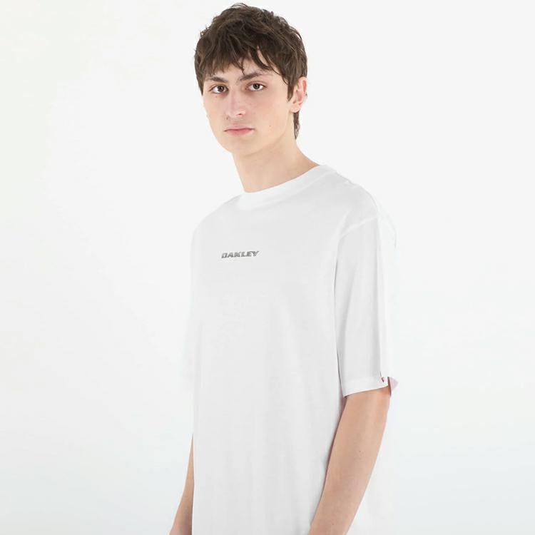 Oakley Heritage F&b Ellipse Tee Whte. Oakley Tees in Mens Tees & Mens T-shirts & Singlets. Code: FOA408900