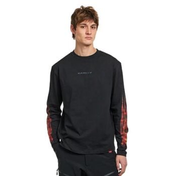 Oakley Heritage Flame Ls Tee Pitch Black. Oakley Tees - Long Sleeve in Mens Tees - Long Sleeve & Mens T-shirts & Singlets. Code: FOA408903
