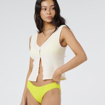 Rip Curl Catalina Island Knit Vest Off White. Rip Curl Shirts - Short Sleeve in Womens Shirts - Short Sleeve & Womens Shirts. Code: 07UWSH