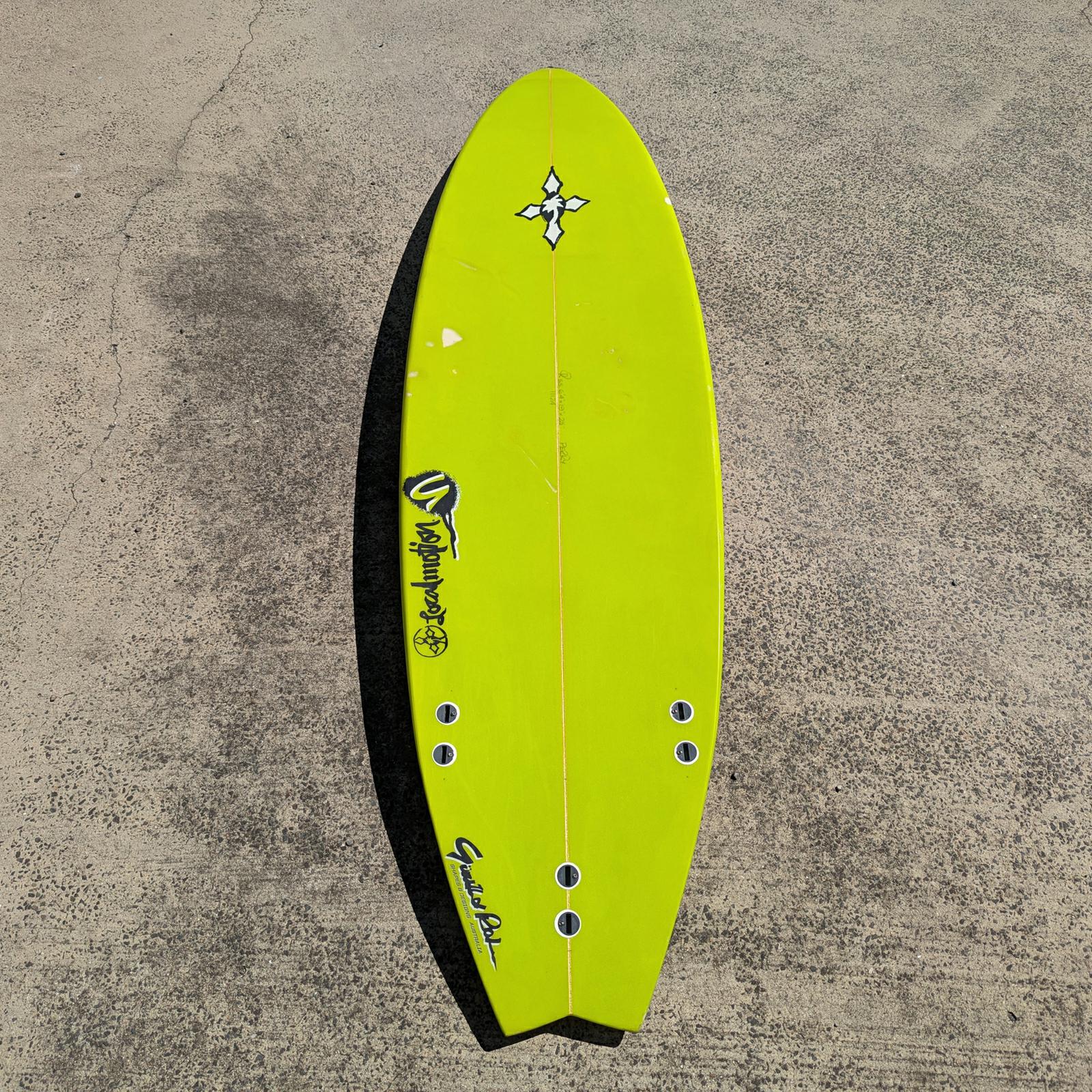 Used Sh Local Motion 6.4 W/fin Fcs. Used Second Hand Surfboards in Boardsports Second Hand Surfboards & Boardsports Surf. Code: 2026000396