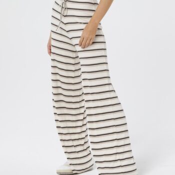 Rip Curl Topanga Canyon Rib Pant Bone. Rip Curl Track Pants in Womens Track Pants & Womens Pants & Jeans. Code: 06EWPA