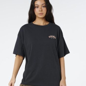 Rip Curl Half Moon Bay Heritage Te Washed Black. Rip Curl Tees in Womens Tees & Womens T-shirts & Singlets. Code: 0NMWTE