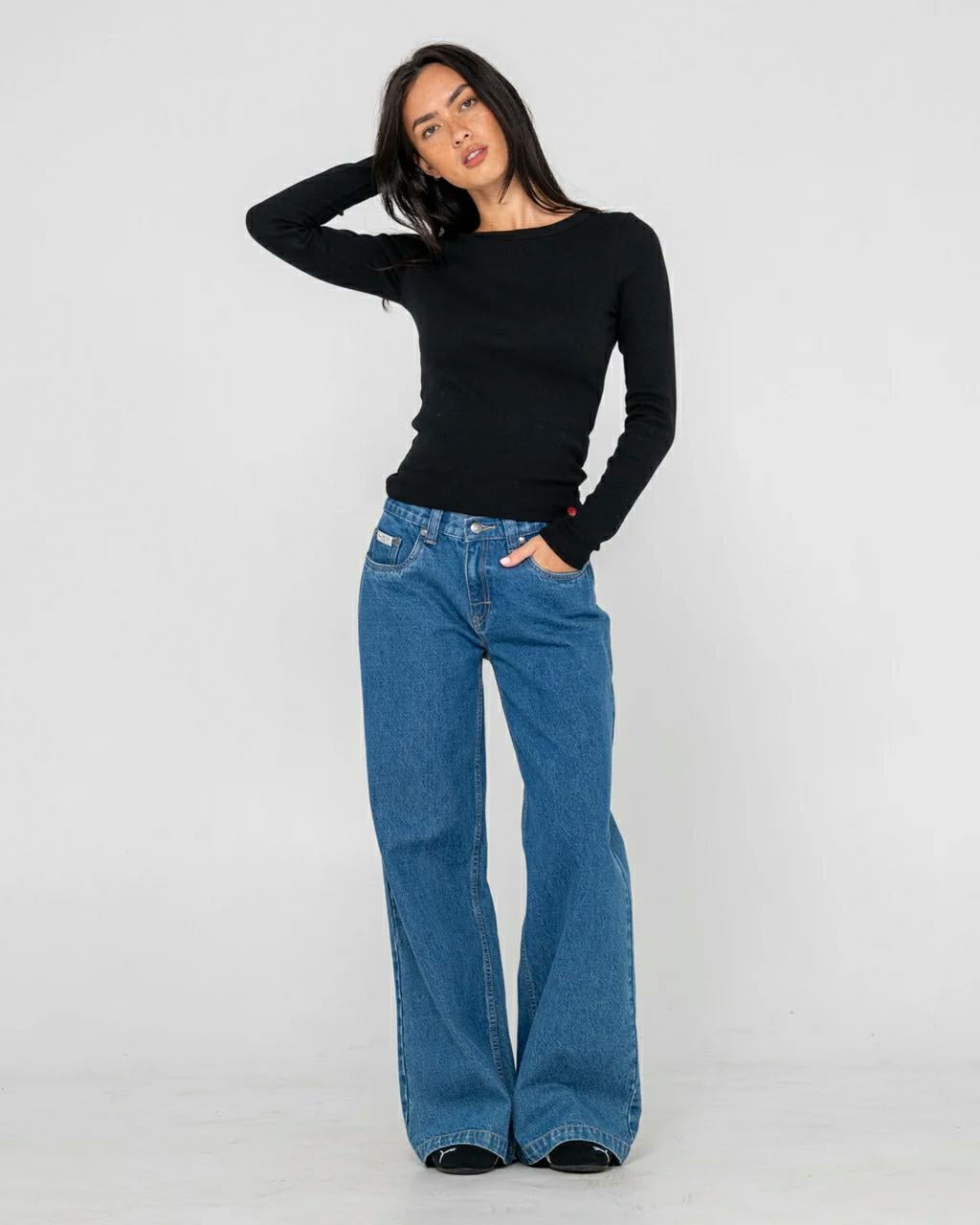 Rusty Wendy Wide Low Rise Denim Middy Blue. Rusty Jeans in Womens Jeans & Womens Pants & Jeans. Code: PAL1465