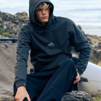 Billabong Shoreline Pullover Charcoal. Billabong Sweats in Mens Sweats & Mens Jackets, Jumpers & Knits. Code: UBYFT00373