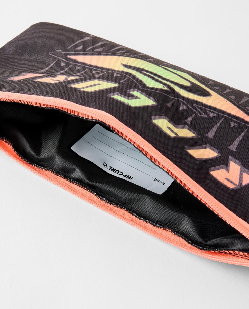 Rip Curl Small Pencil Case 2025 Black/orange. Rip Curl Pencil Cases in Mens Pencil Cases & Mens Accessories. Code: 156MUT