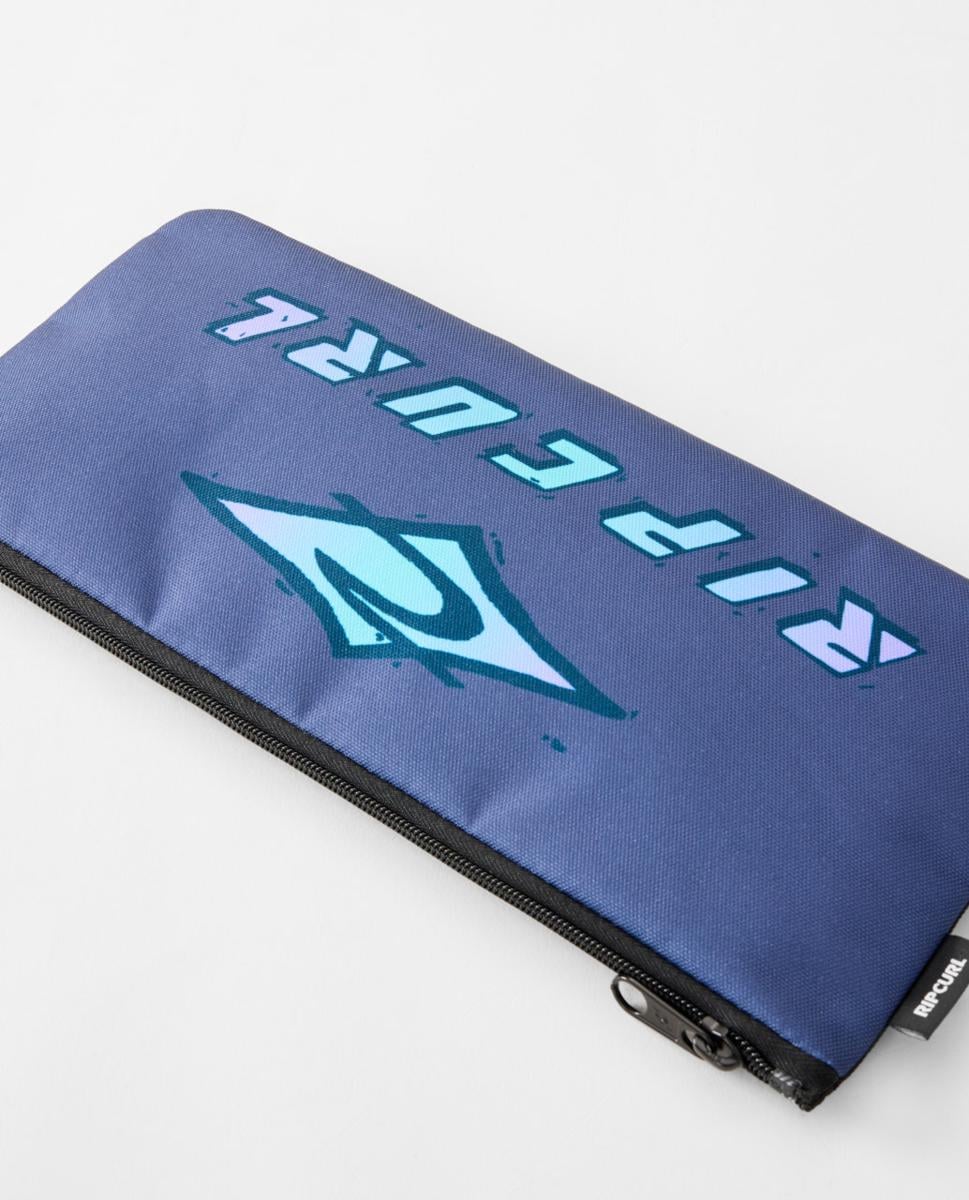 Rip Curl Small Pencil Case 2025 Bluefin. Rip Curl Pencil Cases in Mens Pencil Cases & Mens Accessories. Code: 156MUT