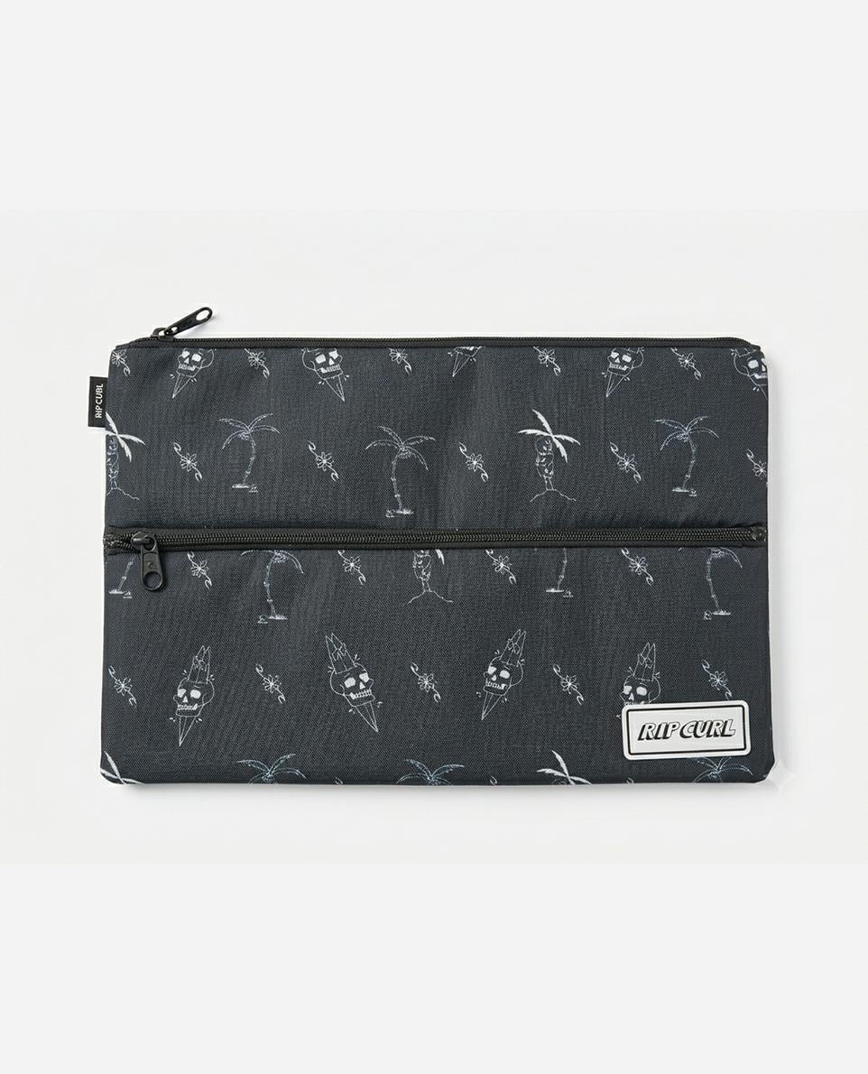 Rip Curl X Large Pencil Case 2026 Black/white. Rip Curl Pencil Cases in Mens Pencil Cases & Mens Accessories. Code: 167MUT