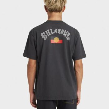 Billabong Boys Otis Flag Arch Ss Charcoal. Billabong Tees in Boys Tees & Boys T-shirts & Singlets. Code: 24A353550