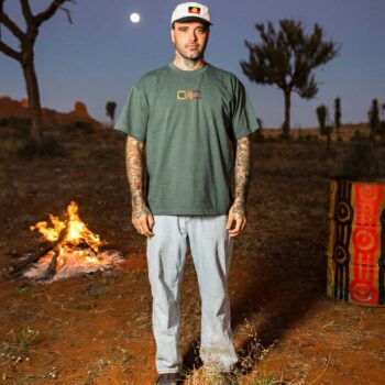 Billabong Otis Treble Ss Green Slate. Billabong Tees in Mens Tees & Mens T-shirts & Singlets. Code: 24A433592