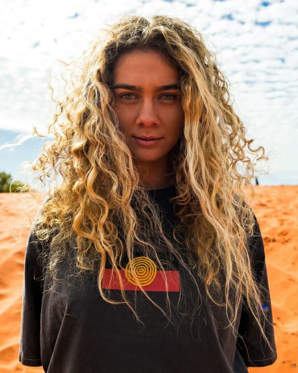 Billabong Otis Flag Tee Washed Black. Billabong Tees in Womens Tees & Womens T-shirts & Singlets. Code: 24B353581