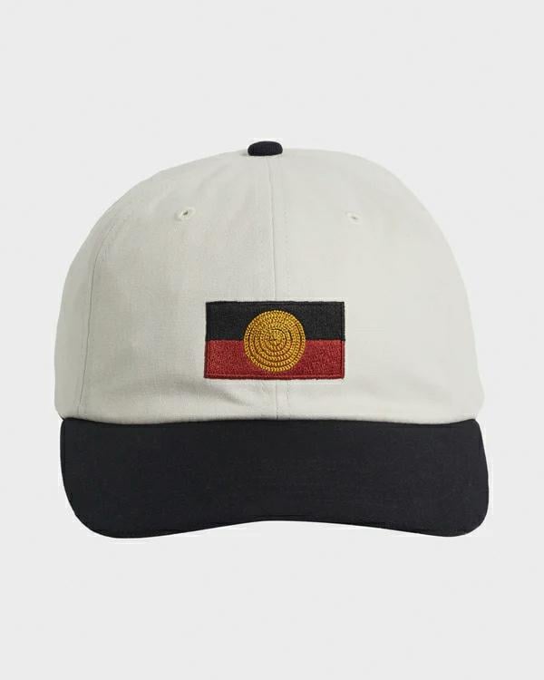 Billabong Otis Flag Snapback Off White. Billabong Hats & Caps in Mens Hats & Caps & Mens Headwear. Code: 24D553578