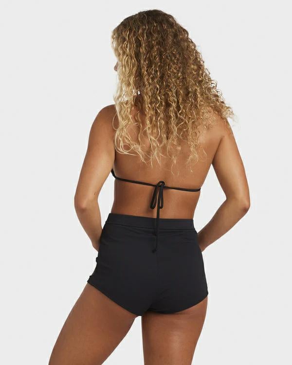 Billabong Otis Dreaming Surf Short Off Black. Billabong Swimwear - One Piece in Womens Swimwear - One Piece & Womens Swimwear. Code: 24O223571