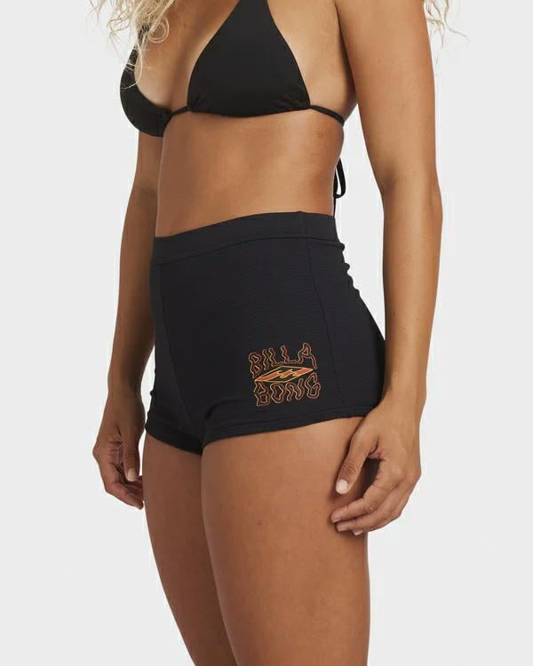 Billabong Otis Dreaming Surf Short Off Black. Billabong Swimwear - One Piece in Womens Swimwear - One Piece & Womens Swimwear. Code: 24O223571
