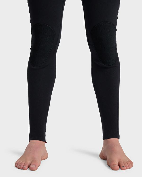 Quiksilver Highline 3/2 Cz Black. Quiksilver Steamers in Mens Steamers & Mens Wetsuits. Code: 25AW213500
