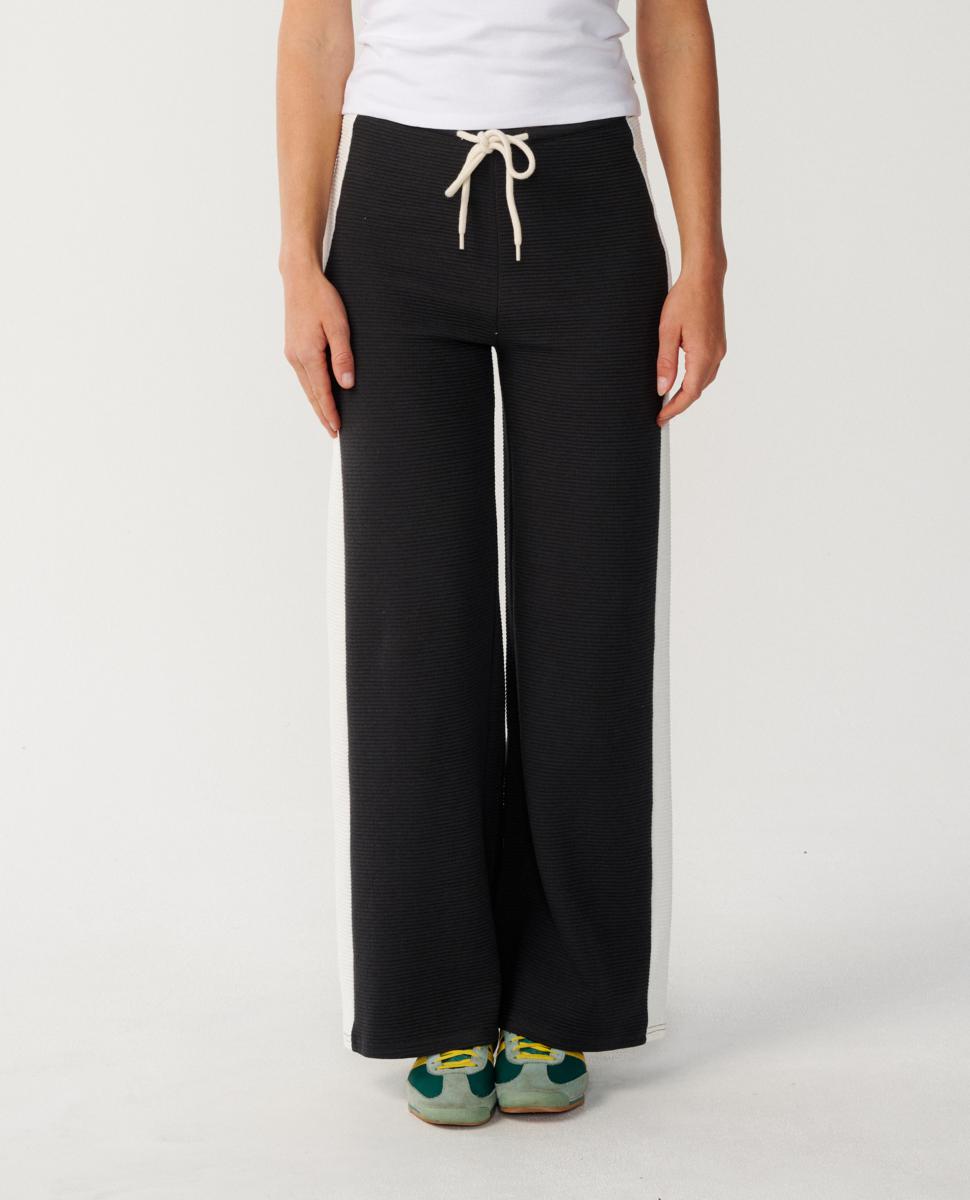 Rip Curl Retro Swell Wide Leg Pant Washed Black. Rip Curl Track Pants in Womens Track Pants & Womens Pants & Jeans. Code: 06XWPA