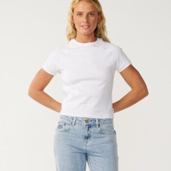 Rip Curl Classic Fitted Raglan Tee White. Rip Curl Tees in Womens Tees & Womens T-shirts & Singlets. Code: 0Q3WTE