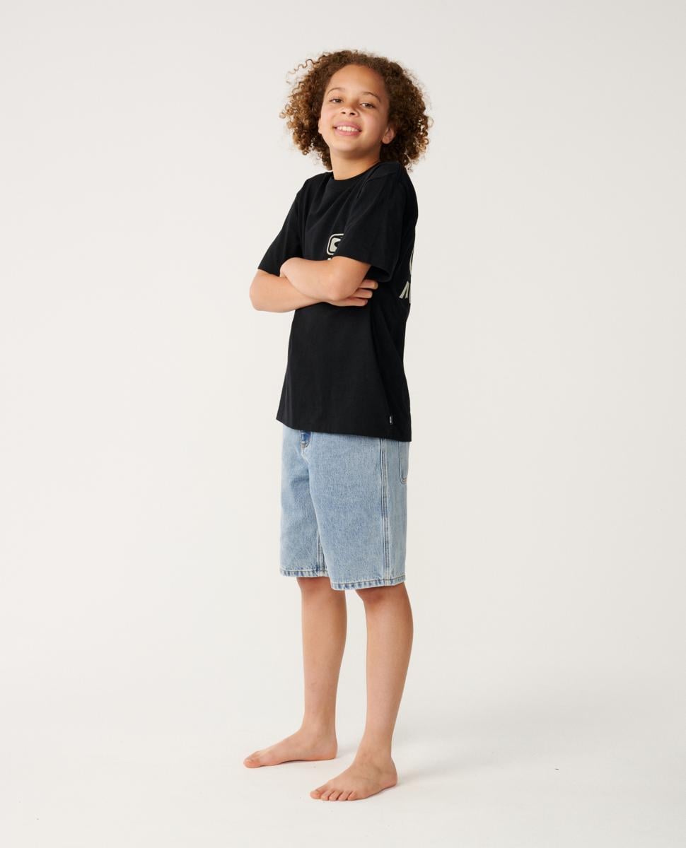 Rip Curl Archive Ripped Tee-boy Black. Rip Curl Tees in Boys Tees & Boys T-shirts & Singlets. Code: 15PBTE