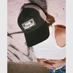 Epokhe Epokhe Driver Cap Black Black. Epokhe Hats & Caps in Mens Hats & Caps & Mens Headwear. Code: EPK075
