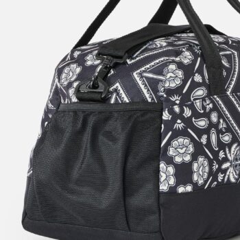 Rip Curl Gym Bag Mixed Black/off White. Rip Curl Travel Bags in Womens Travel Bags & Womens Bags. Code: 01ZWTB