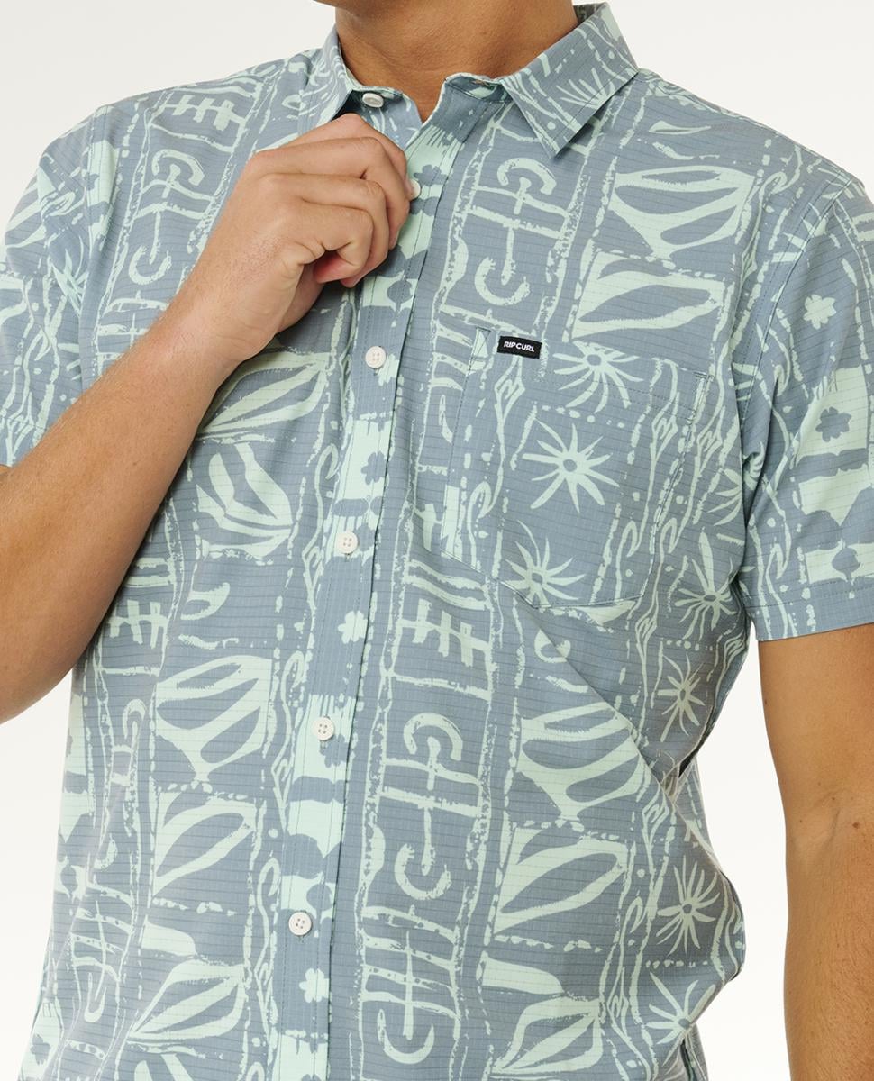 Rip Curl Sessions Aerotech S/s Shi Mineral Blue. Rip Curl Shirts - Short Sleeve in Mens Shirts - Short Sleeve & Mens Shirts. Code: 06LMSH