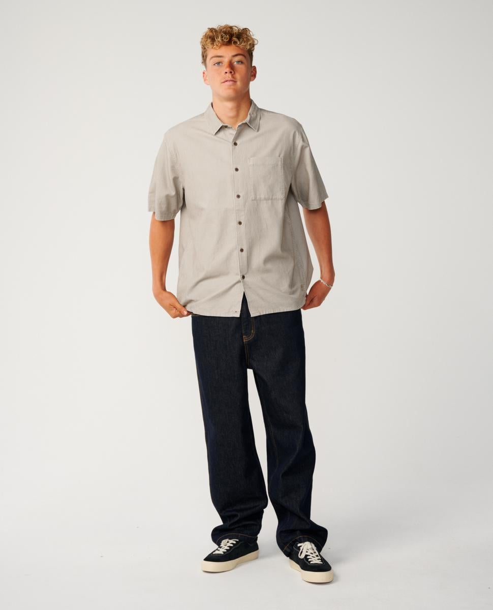 Rip Curl Premium Surf Cord S/s Shi Stone. Rip Curl Shirts - Short Sleeve in Mens Shirts - Short Sleeve & Mens Shirts. Code: 06NMSH