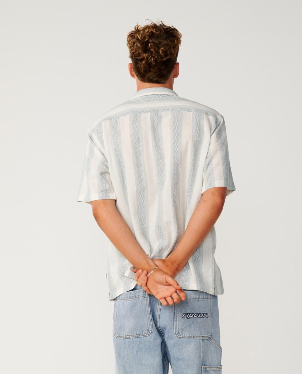 Rip Curl Classic Surf Weaver S/s S Bone. Rip Curl Shirts - Short Sleeve in Mens Shirts - Short Sleeve & Mens Shirts. Code: 06RMSH