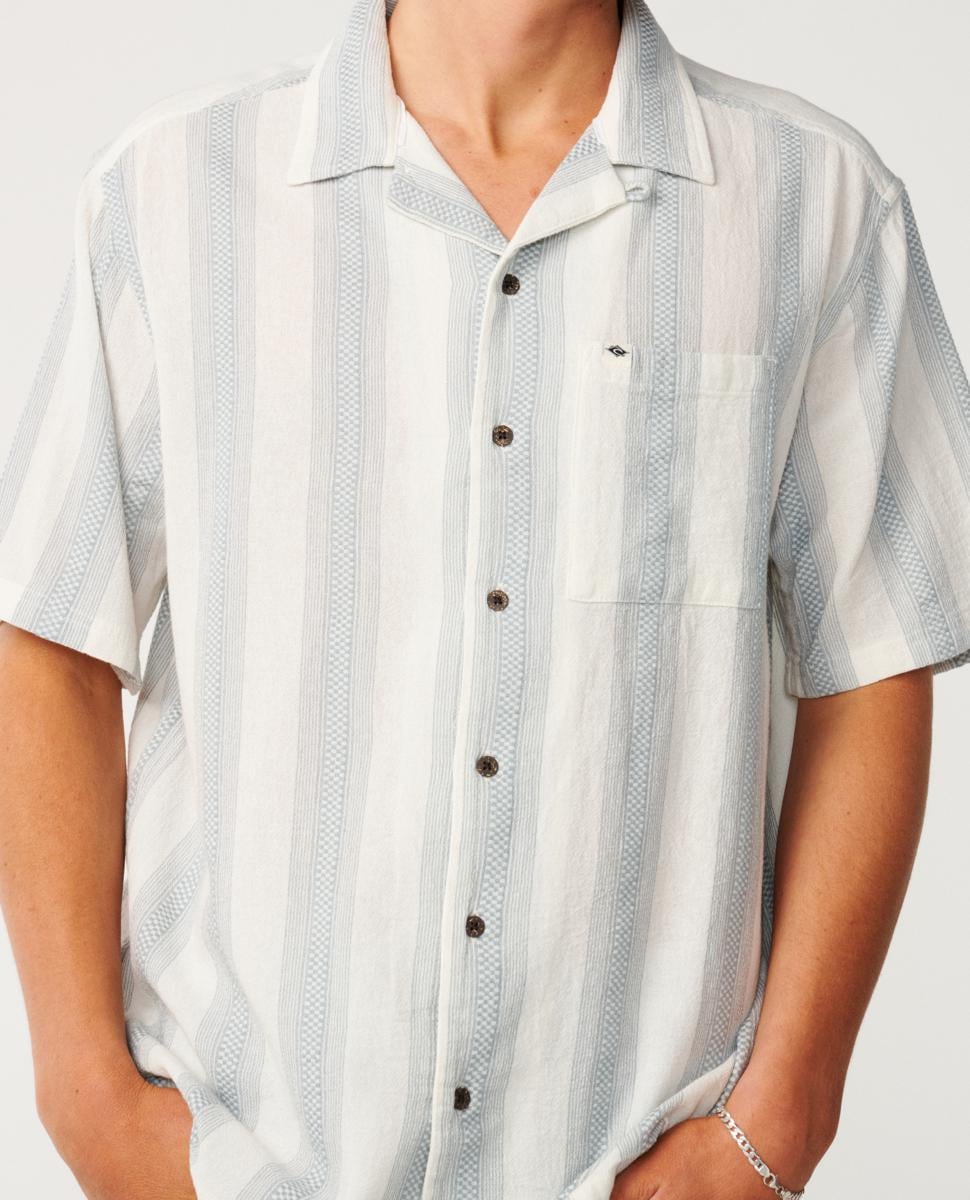 Rip Curl Classic Surf Weaver S/s S Bone. Rip Curl Shirts - Short Sleeve in Mens Shirts - Short Sleeve & Mens Shirts. Code: 06RMSH