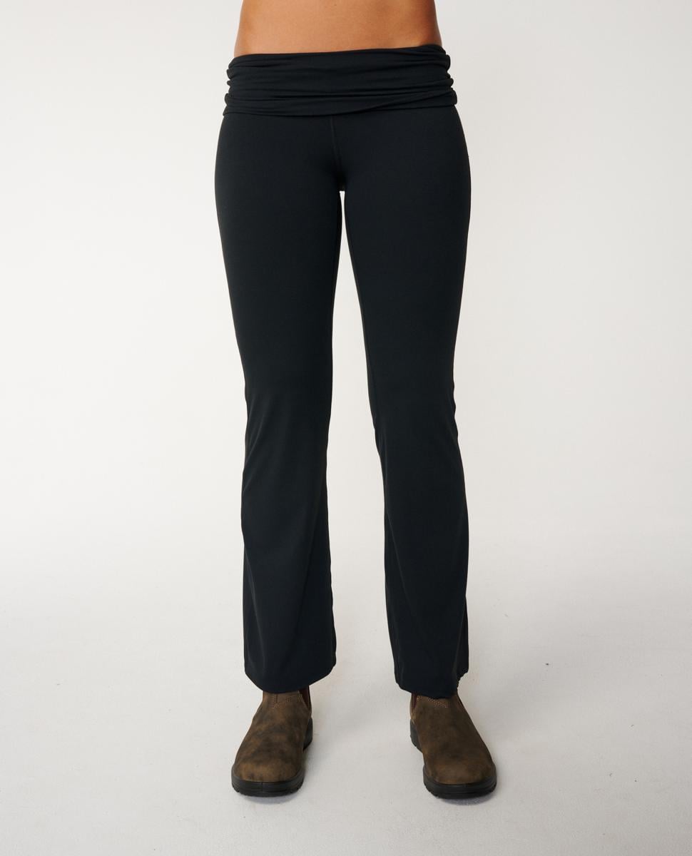 Rip Curl S-series Foldover Pant Black. Rip Curl Track Pants in Womens Track Pants & Womens Pants & Jeans. Code: 07WWPA