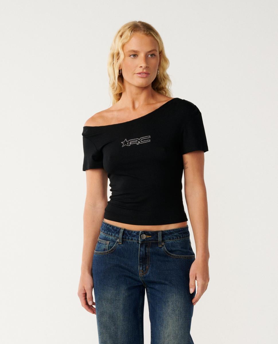 Rip Curl Off Shoulder Rc Tee Black. Rip Curl Tees in Womens Tees & Womens T-shirts & Singlets. Code: 0Q0WTE