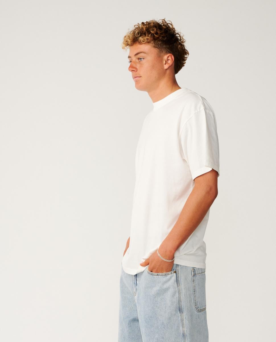 Rip Curl Classic Surf Wash Tee Bone. Rip Curl Tees in Mens Tees & Mens T-shirts & Singlets. Code: 12HMTE