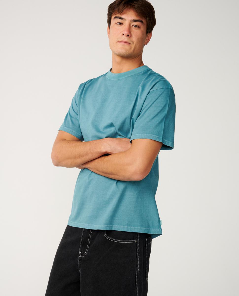 Rip Curl Classic Surf Wash Tee Dusty Jade. Rip Curl Tees in Mens Tees & Mens T-shirts & Singlets. Code: 12HMTE