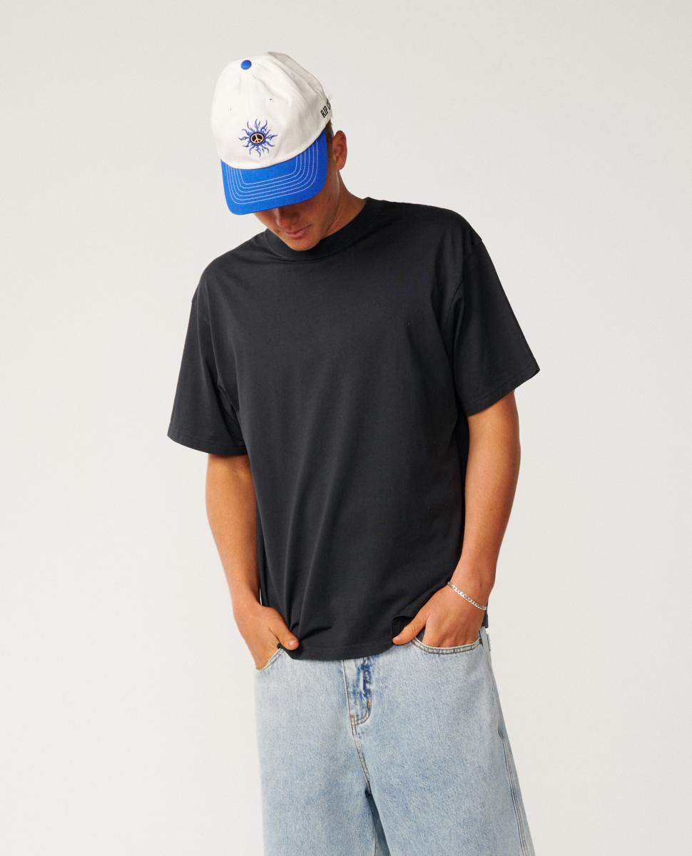 Rip Curl Classic Surf Wash Tee Washed Black. Rip Curl Tees in Mens Tees & Mens T-shirts & Singlets. Code: 12HMTE