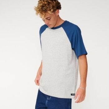 Rip Curl Classic Surf Raglan Tee Grey Marle. Rip Curl Tees in Mens Tees & Mens T-shirts & Singlets. Code: 12JMTE
