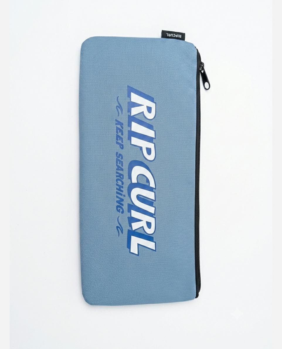 Rip Curl Small Pencil Case 2026 Faded Denim. Rip Curl Pencil Cases in Mens Pencil Cases & Mens Accessories. Code: 169MUT