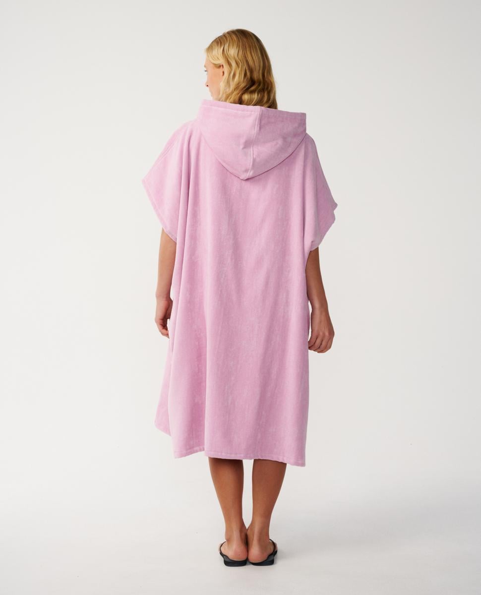 Rip Curl Icon Hooded Towel Mauve. Rip Curl Towels in Womens Towels & Womens Accessories. Code: 17OWTO