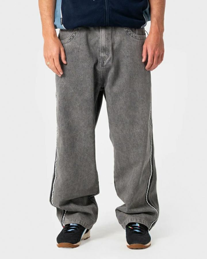 Rusty Flip Daddy 2.0 Jean-washe Washed Black / Grey. Rusty Jeans in Mens Jeans & Mens Pants & Jeans. Code: DEM0099