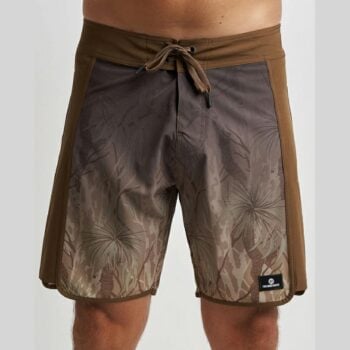 The Mad Hueys Native Hueys 18" Bshort Walnut. The Mad Hueys Boardshorts - Fitted Waist in Mens Boardshorts - Fitted Waist & Mens Shorts. Code: H426M04003