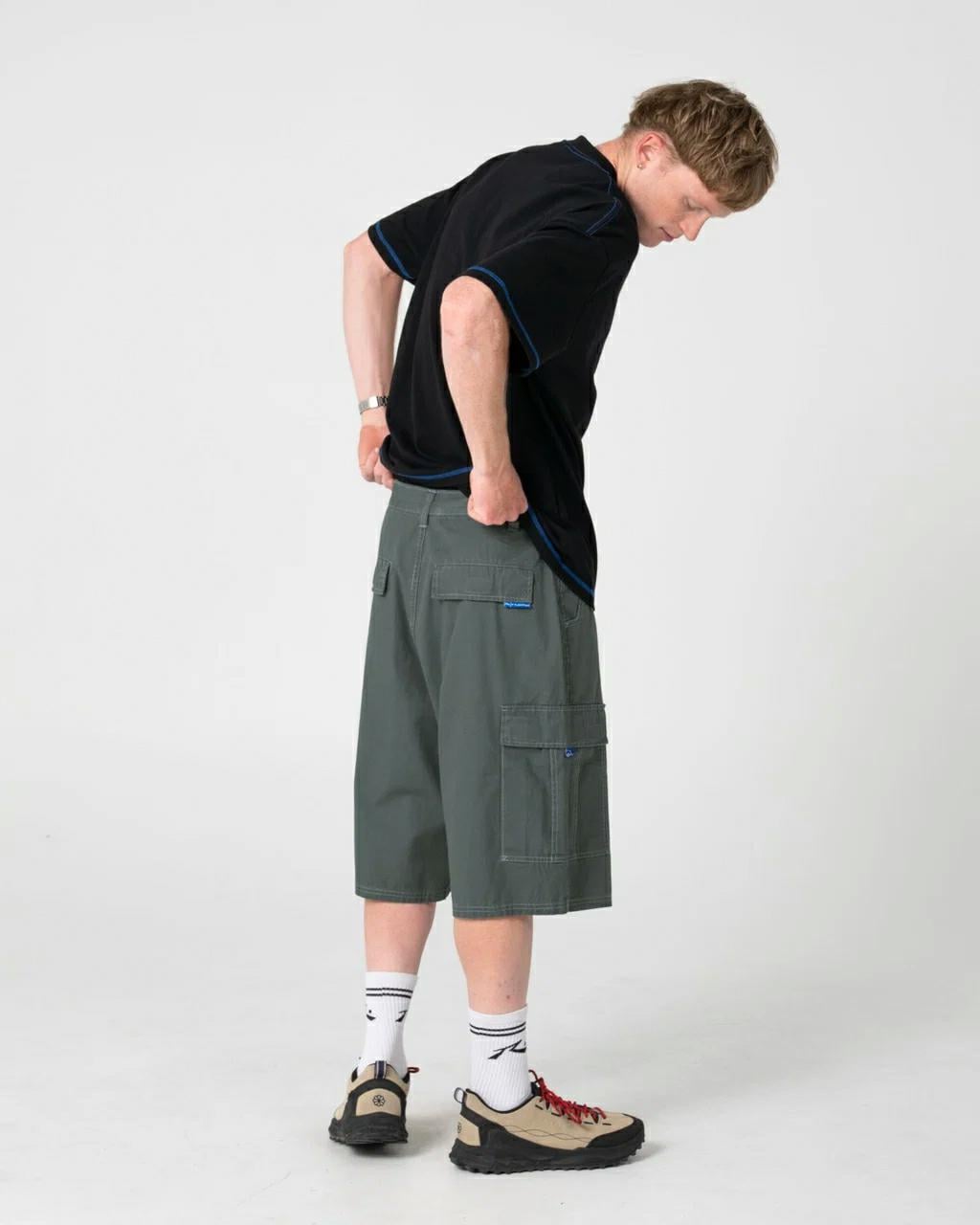 Rusty Bus Down Short Sleeve Tee Black. Rusty Tees in Mens Tees & Mens T-shirts & Singlets. Code: TTM3110