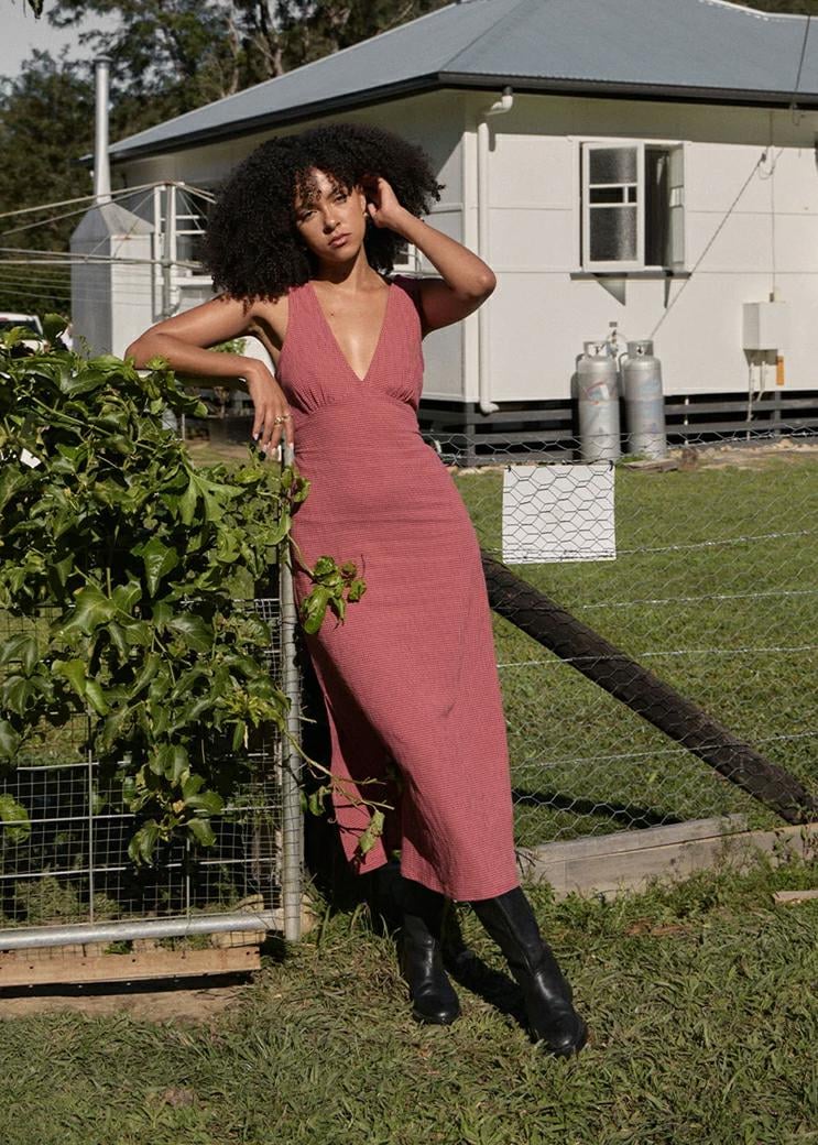 Afends Tully Seersucker Maxi Indy Rose Check. Afends Dresses in Womens Dresses & Womens Skirts, Dresses & Jumpsuits. Code: W263813