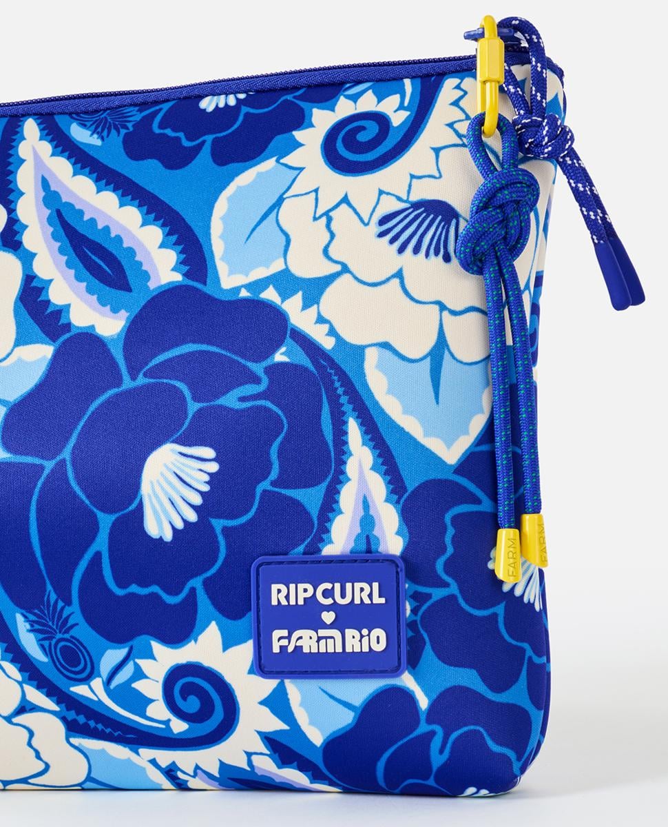 Rip Curl Carioca Neo Pouch Tropical Groove. Rip Curl Pencil Cases in Womens Pencil Cases & Womens Accessories. Code: 03KWUT