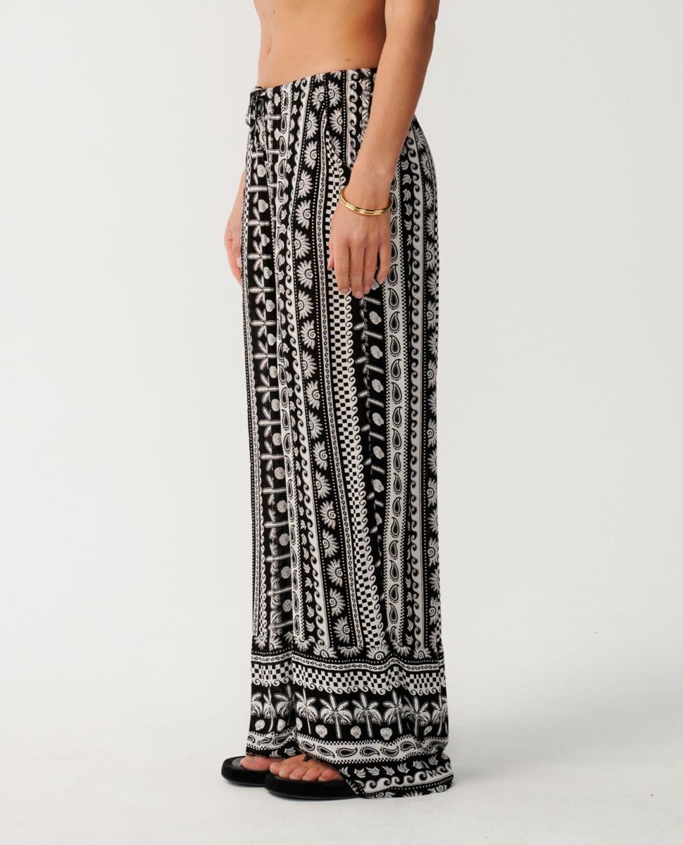 Rip Curl Bossa Nova Wide Leg Pant Black. Rip Curl Track Pants in Womens Track Pants & Womens Pants & Jeans. Code: 06WWPA