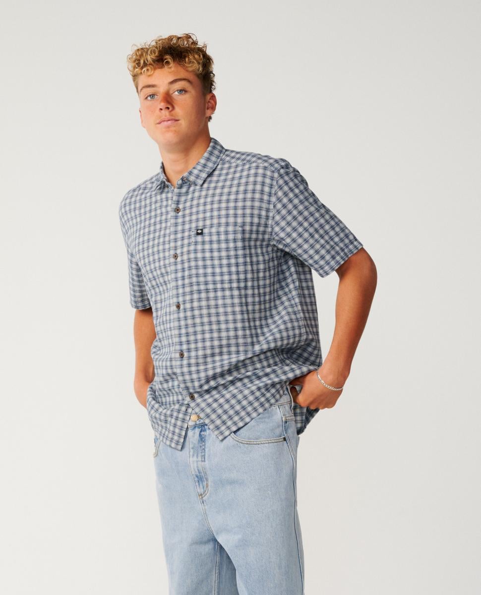 Rip Curl Classic Surf Check S/s Sh Light Navy. Rip Curl Shirts - Short Sleeve in Mens Shirts - Short Sleeve & Mens Shirts. Code: 07HMSH